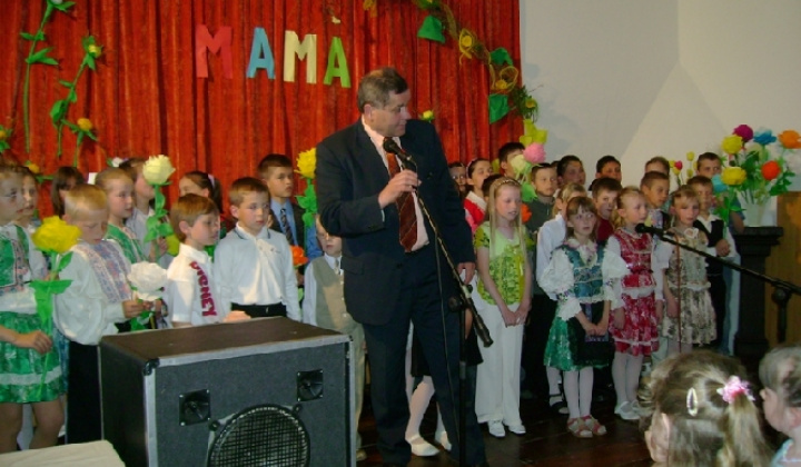 Deň matiek