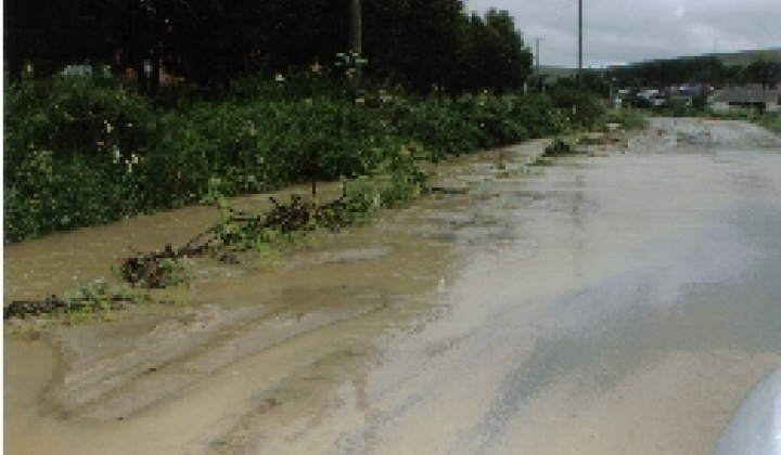 Povodne 2004