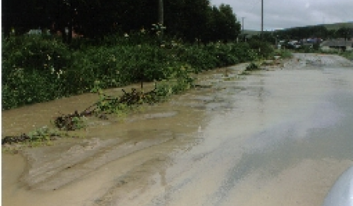 Povodne 2004