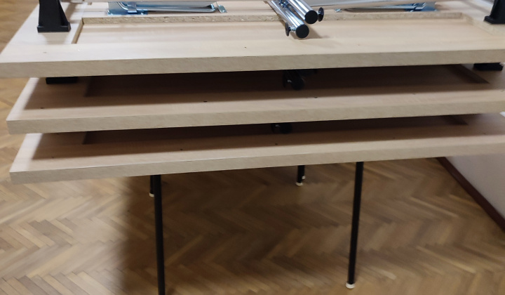Aktuality / PSK - Obnova vybavenia kultúrno-spoločenskej miestnosti kašteľa v obci Želmanovce - foto